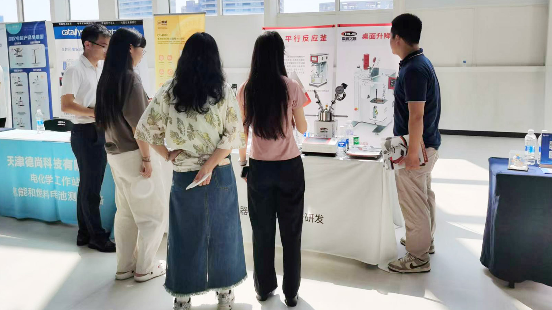 霍桐儀器參加 “第十六屆全球華人化工學(xué)者研討會(huì)”,實(shí)驗(yàn)室反應(yīng)釜受青睞！新聞主圖
